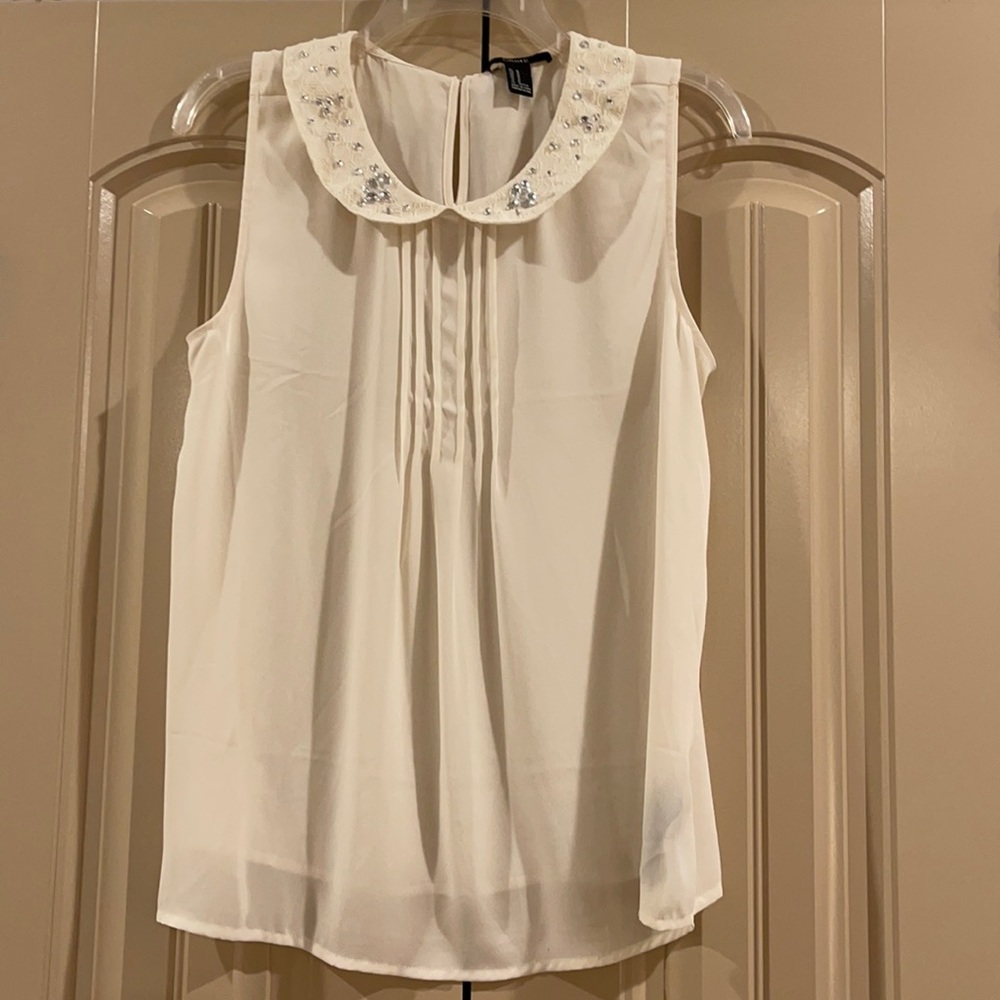 Forever 21 sleeveless cream top